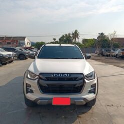 ISUZU 4WD 2020 3.0 AT DOUBLE CAB WHITE 6256