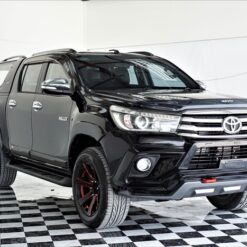 REVO 2WD 2016 2.4E AT DOUBLE CAB BLACK 5533