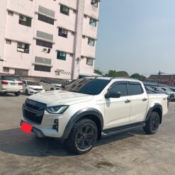 ISUZU 4WD 2020 3.0 AT DOUBLE CAB WHITE 8225
