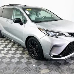 Used 2022 Toyota Sienna XSE