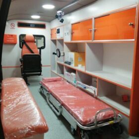 Toyota Hiace Ambulance — Monstro Hard