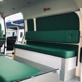 Toyota HiAce BLS Ambulance 3.5P — Monstro Hard
