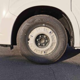 Toyota Hiace GL Hiroof Van Manual 2021 Diesel — Monstro Hard