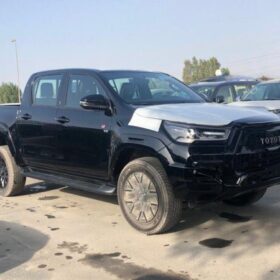 Toyota Hilux GR Sports 2022 4.0P AT Black — Monstro Hard