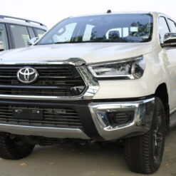 Toyota Hilux SR5 2022 2.4D MT White — Monstro Hard