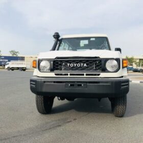 Toyota Land Cruiser 78 Hard Top 2024 4.0P — Monstro Hard