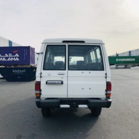 Toyota Land Cruiser 78 Hard Top 2024 4.0P — Monstro Hard