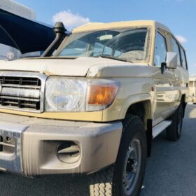 Toyota Land Cruiser Hard Top LX78 2023 4.5D Beige — Monstro Hard