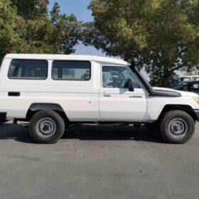 Toyota LandCruiser HardTop LX78 4WD 2022 Diesel — Monstro Hard