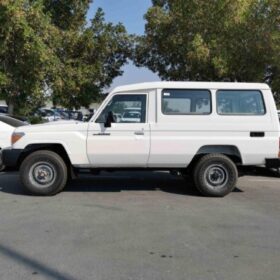 Toyota LandCruiser HardTop LX78 4WD 2022 Diesel — Monstro Hard