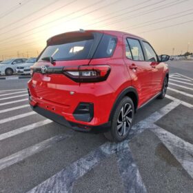 Toyota Raize G 2022 1.0P Red — Monstro Hard