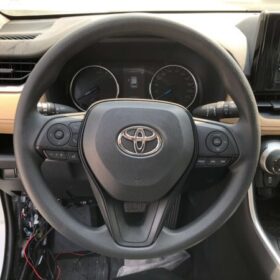 Toyota RAV 4 Hybird 2022 2.5P White — Monstro Hard